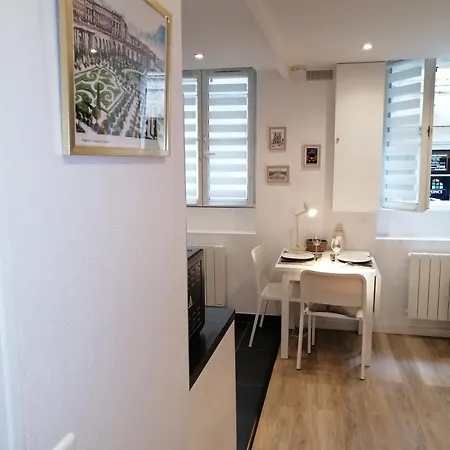 Le Vauban, 5 Minutes Du Chateau