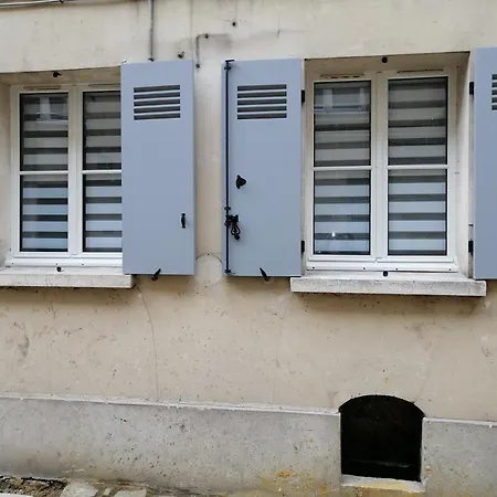 Le Vauban, 5 Minutes Du Chateau