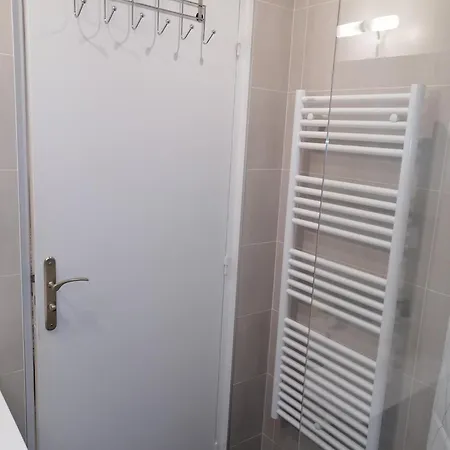 Le Vauban, 5 Minutes Du Chateau Apartment *