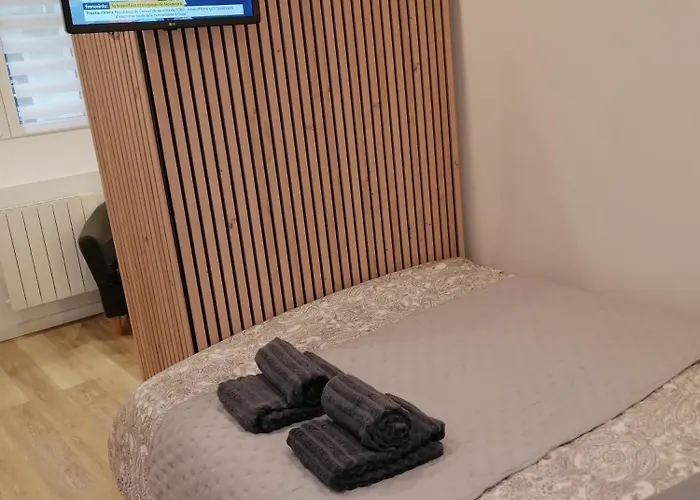 Apartament Le Vauban, 5 Minutes Du Chateau Wersal