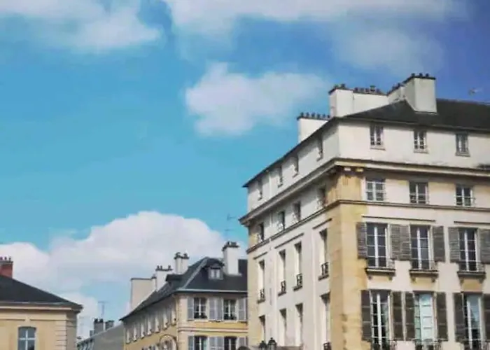 Le Vauban, 5 Minutes Du Chateau